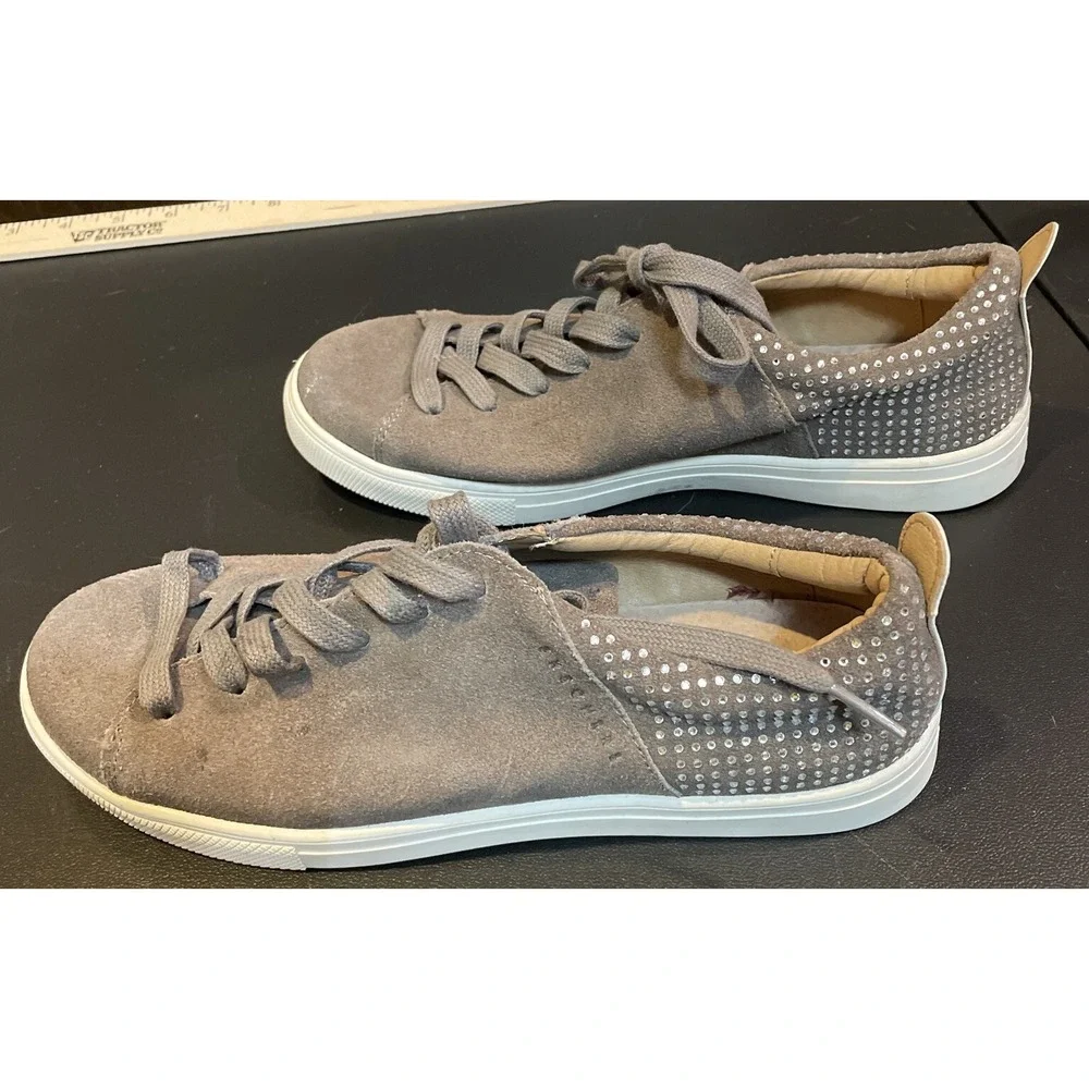 Skechers Womens‎ 8 Street Sneakers Taupe Suede Rhinestone Low Top Preppy Casual
